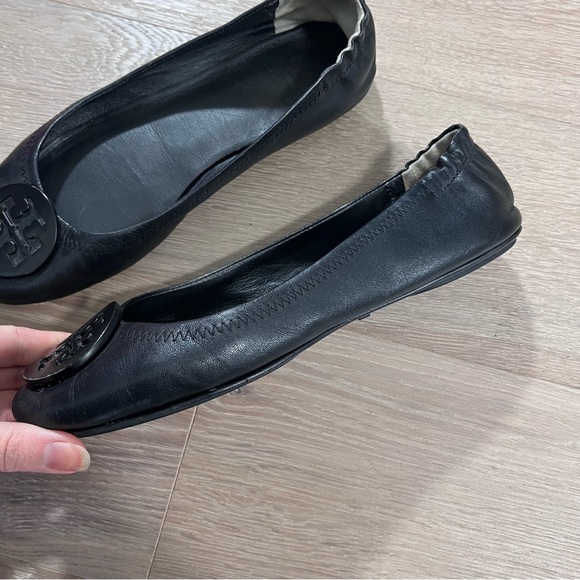 Tory Burch Black Leather Minnie Ballet Flats 8 - Picture 7 of 13